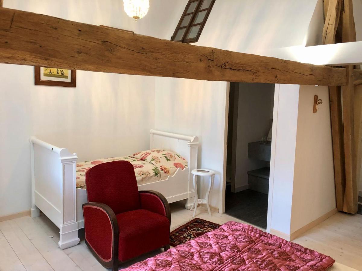 Hotel La Ferme Aux Glycines Aillevans Esterno foto