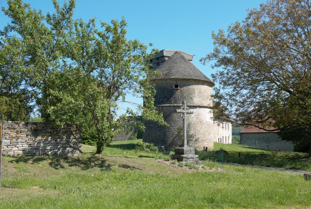 Hotel La Ferme Aux Glycines Aillevans Esterno foto
